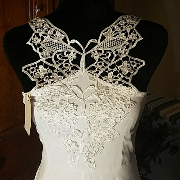 Doe & Rae Dresses & Skirts - SOLD!!! Size S Last One! White Gown